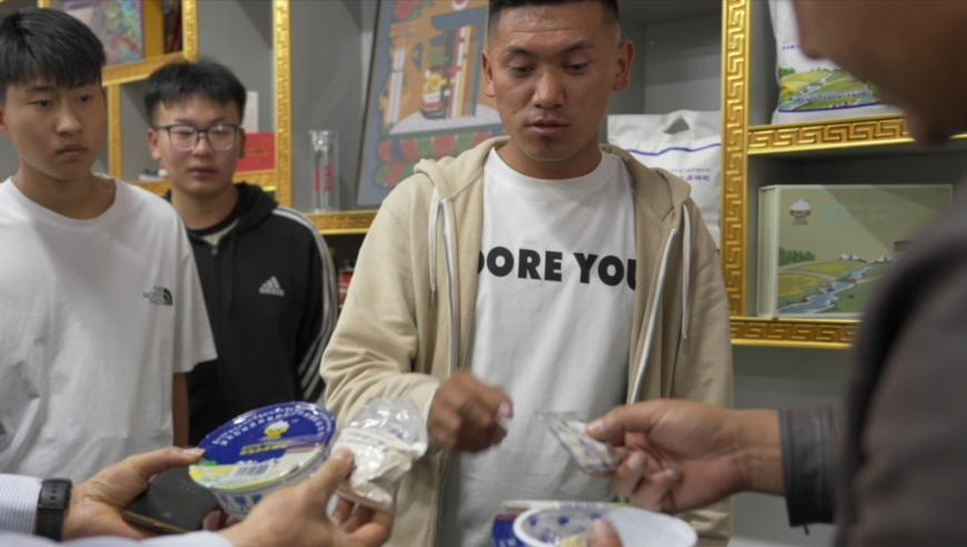 香港一肖中特期期准选料1f资料,小红书上1.9元可买到枪版哪吒2,收益成语分析落实_储蓄版V3.75
