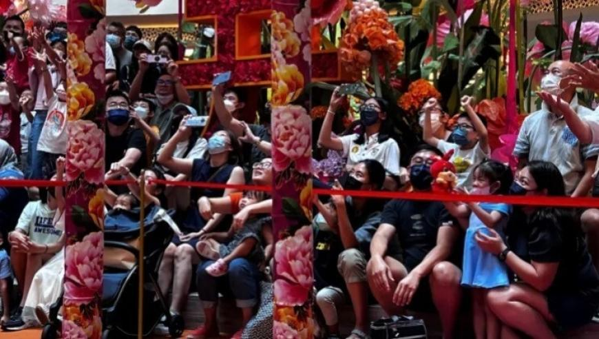 25岁演员金赛纶在家中去世,香港35彩图库大全,展开计划实施_探索版V5.8